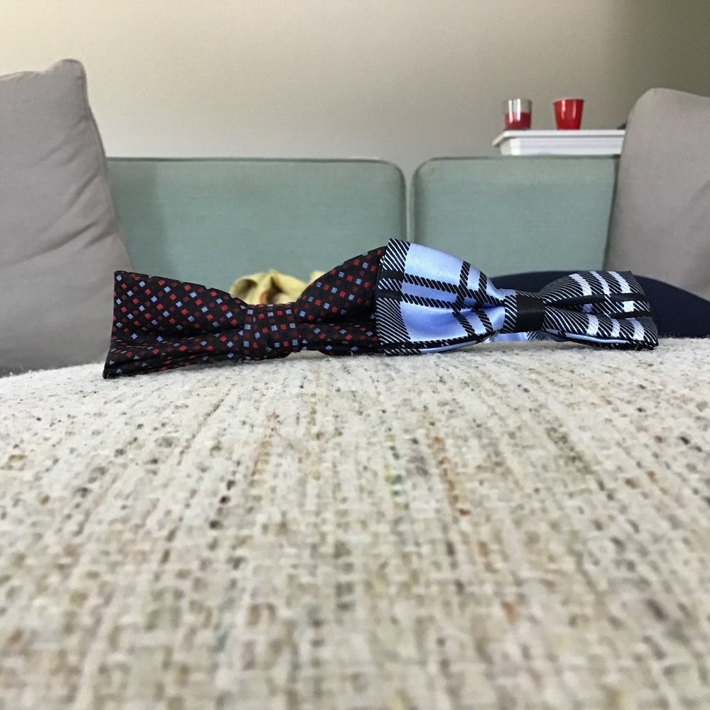 Adjustable boys tie multicolored